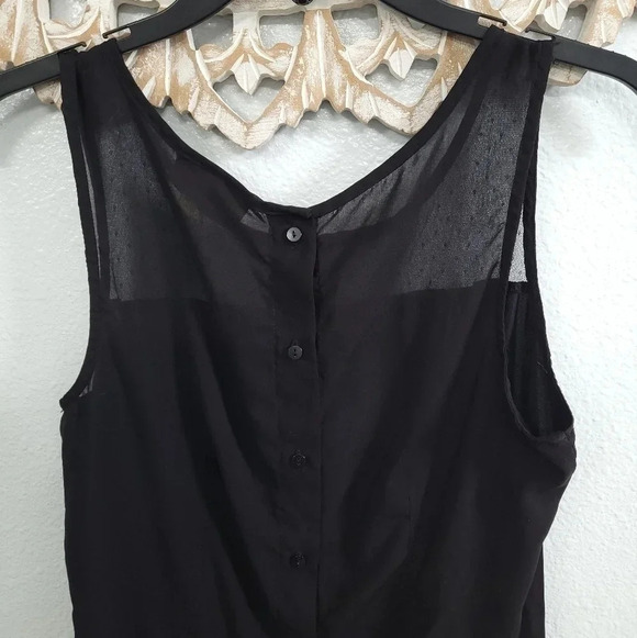 Princess Vera Wang Ruffle Bottom Top - Picture 8 of 12